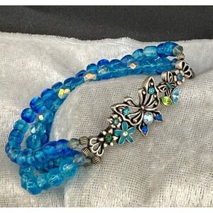 Butterfly‎ Blue Glass Bracelet Stretch Beaded Silver Tone 6.5"